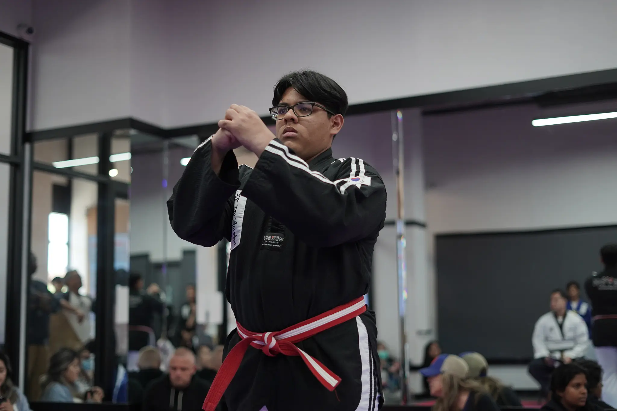 A martial arts program that includes disciplined training and self-defense teaches teens valuable lessons through martial arts moves and physical skills, helping them build self-esteem and self-discipline. With numerous benefits such as improved overall fitness, achieving goals, and training in a controlled environment, starting Taekwondo is a fantastic way to meet the physical demands while growing mentally and physically.
